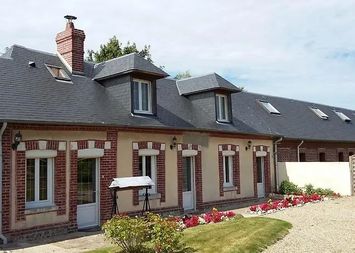 Holiday home Gite Gites De France - La P'Tite Mouette Saint-Martin-aux-Buneaux